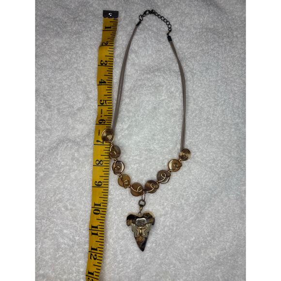 Vintage Lucite Natural Stone Butterfly Necklace - Picture 5 of 5